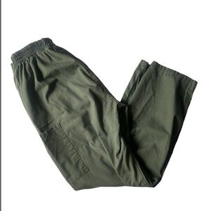 Woman’s medium joggers